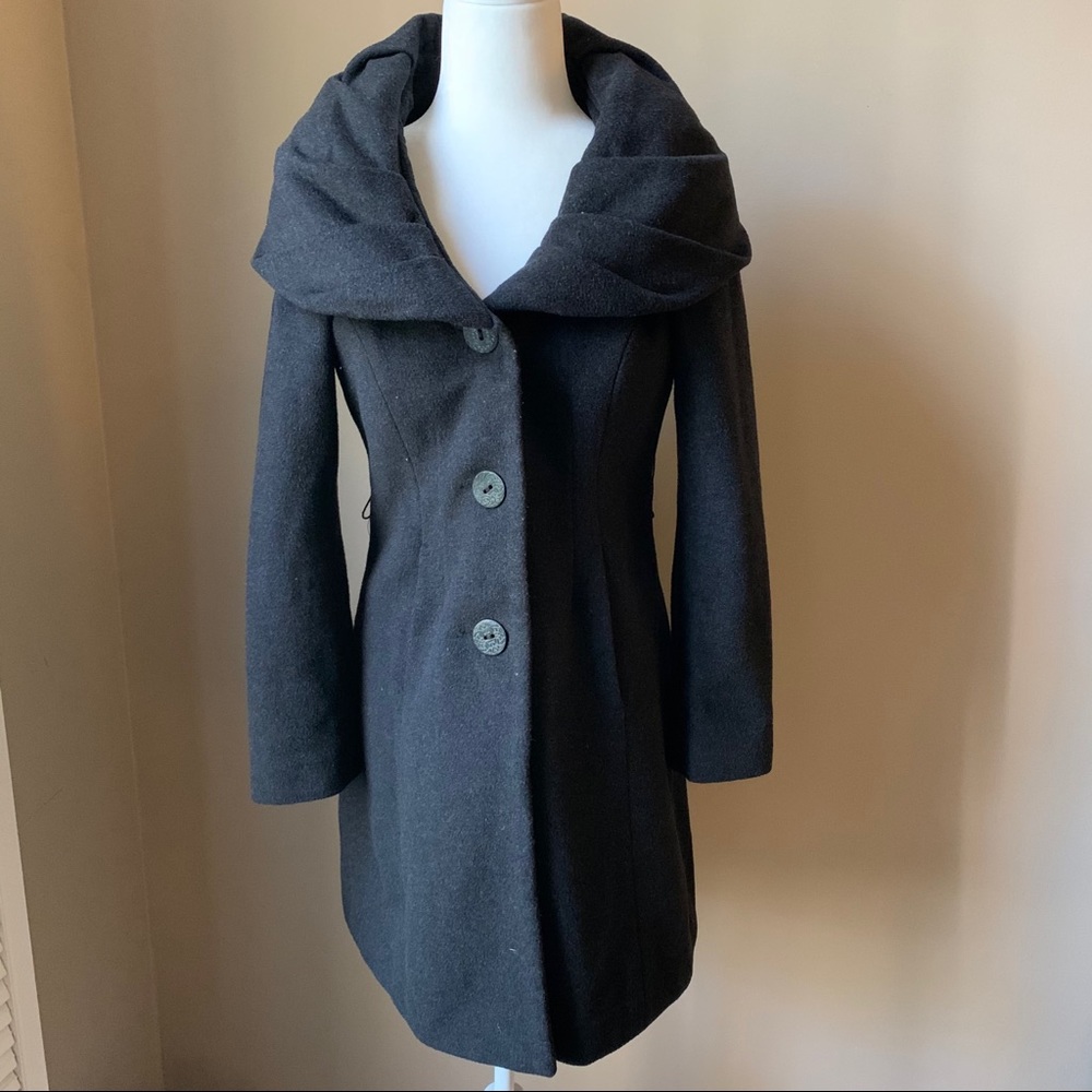 Tahari Sz 2 charcoal black wool coat Cheryl